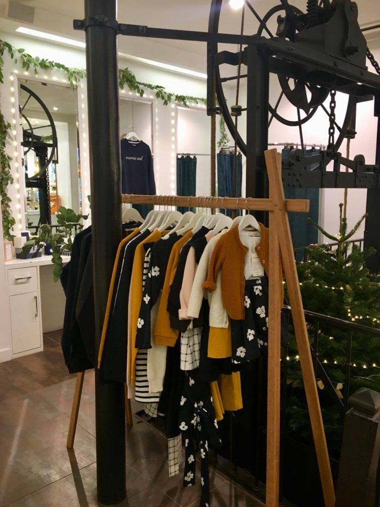 Mom Mag présente le pop up de Noël 2017 Emoi Emoi